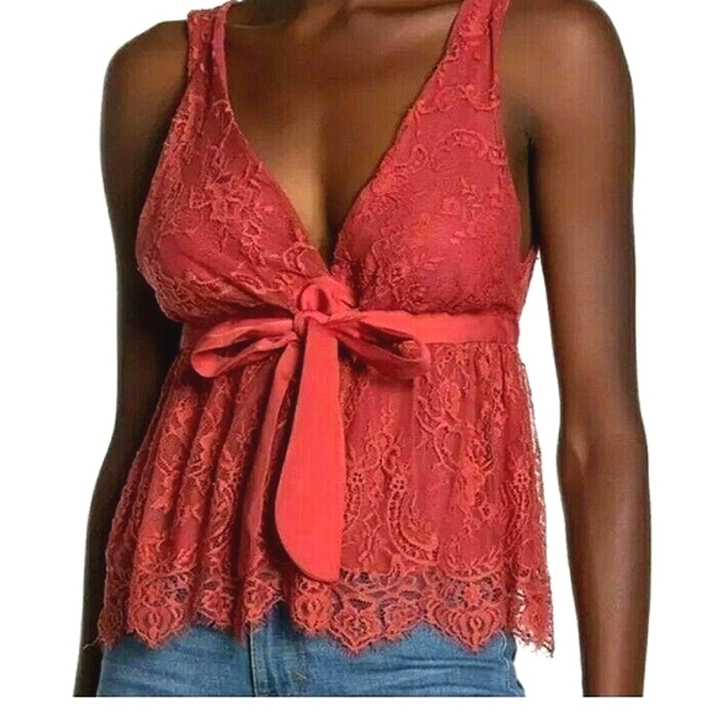 🆕🌿FREE PEOPLE LACE TOP🌿 - Picture 3 of 7
